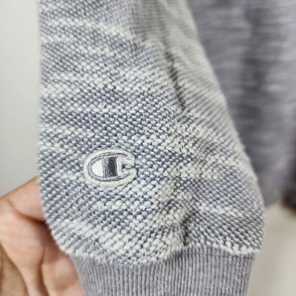 Heather Grey Champion Pullover Sweatshirt Size Small - Picture 4 of 6